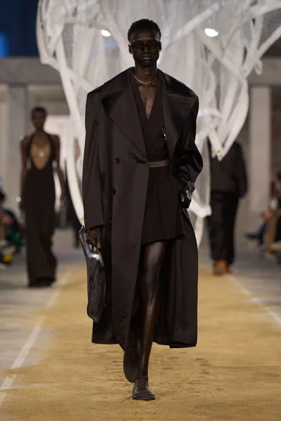 Look 45